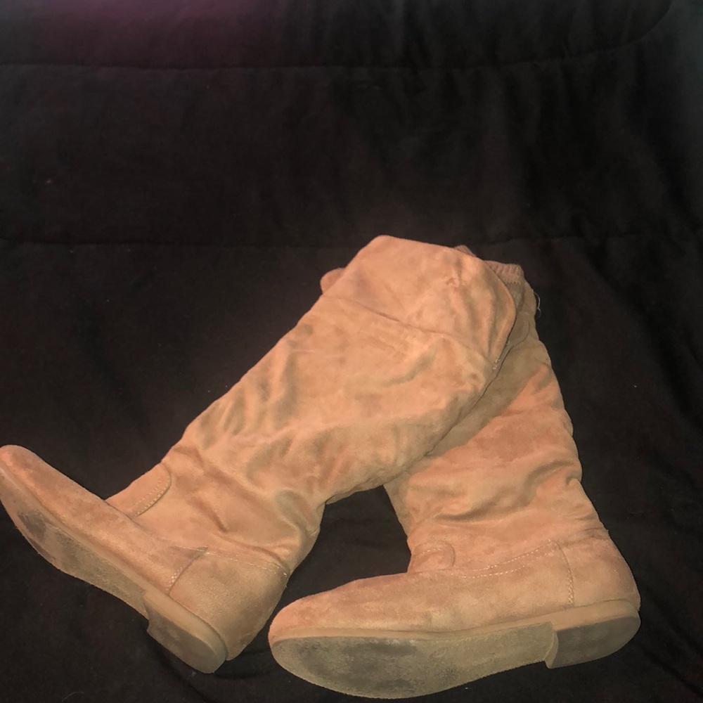 Tan boots